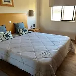 Casa Oliveirinhas * Alvor